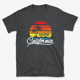 San Diego California Palm Tree Sunset Basic T-Shirt