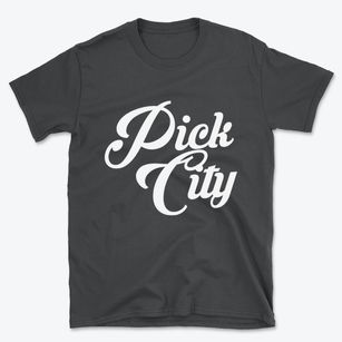 Pick City North Dakota Vintage Team Basic T-Shirt