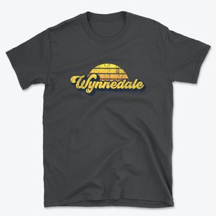 Wynnedale Indiana Sublime Sunset Basic T-Shirt