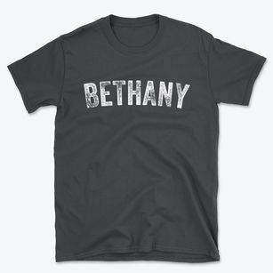 Bethany New York Timeless Retro Basic T-Shirt
