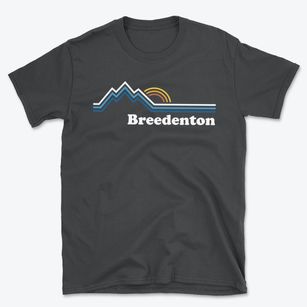 Breedenton Tennessee Mountain View Basic T-Shirt