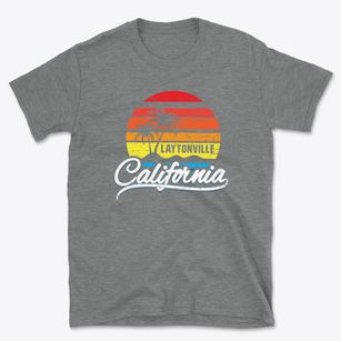 Laytonville California Palm Tree Sunset Basic T-Shirt
