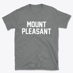 Mount Pleasant New York Classic Block Basic T-Shirt
