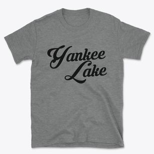 Yankee Lake Ohio Vintage Team Basic T-Shirt