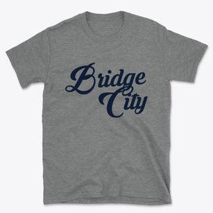 Bridge City Louisiana Vintage Team Basic T-Shirt