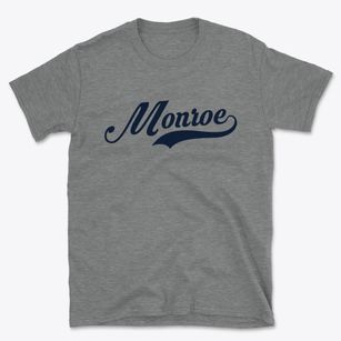 Monroe Connecticut Vintage Team Basic T-Shirt