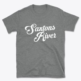 Saxtons River Vermont Vintage Team Basic T-Shirt