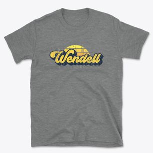 Wendell Massachusetts Sublime Sunset Basic T-Shirt