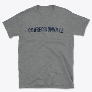 Correctionville Iowa Timeless Retro Basic T-Shirt