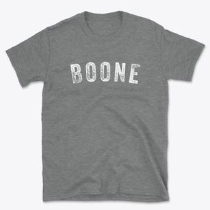 Boone Iowa Timeless Retro Basic T-Shirt