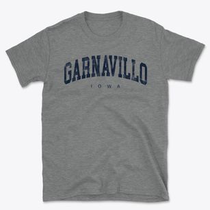 Garnavillo Iowa Urban Vibe Basic T-Shirt