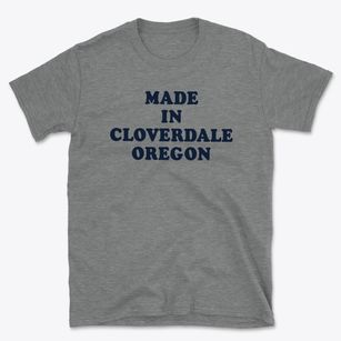 Cloverdale Oregon Classic 70s Basic T-Shirt