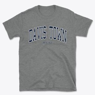 Davis Town Maine Traditional Basic T-Shirt