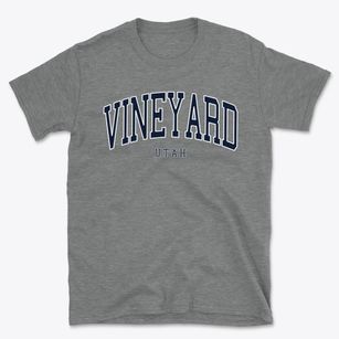 Vineyard Utah Traditional Basic T-Shirt