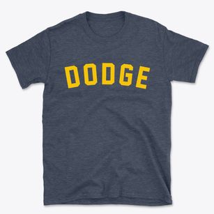 Dodge North Dakota Classic Curve Basic T-Shirt