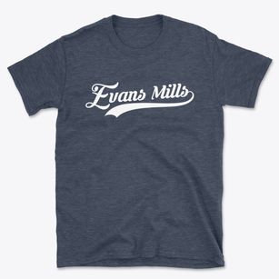 Evans Mills New York Vintage Team Basic T-Shirt