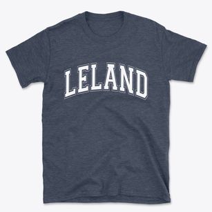 Leland Iowa Varsity Basic T-Shirt