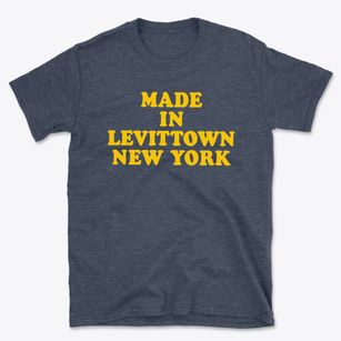 Levittown New York Classic 70s Basic T-Shirt
