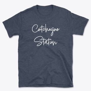Cutchogue Station New York Freestyle Basic T-Shirt