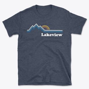 Lakeview Alaska Mountain View Basic T-Shirt