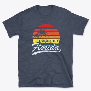Crescent City Florida Palm Tree Sunset Basic T-Shirt