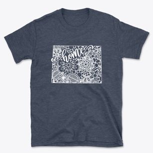  Wyoming Mandala Basic T-Shirt