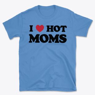   I Heart Moms Basic T-Shirt