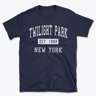 Twilight Park New York Classic Established Basic T-Shirt