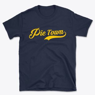 Pie Town New Mexico Vintage Team Basic T-Shirt