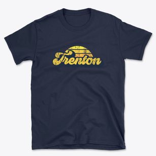 Trenton Tennessee Sublime Sunset Basic T-Shirt