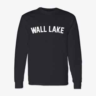Wall Lake Iowa Classic Curve Classic Long Sleeve T-Shirt