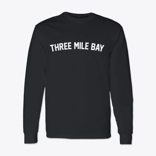 Three Mile Bay New York Classic Curve Classic Long Sleeve T-Shirt