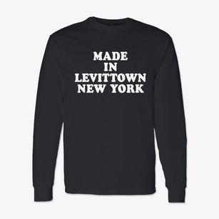 Levittown New York Classic 70s Classic Long Sleeve T-Shirt