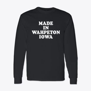 Wahpeton Iowa Classic 70s Classic Long Sleeve T-Shirt