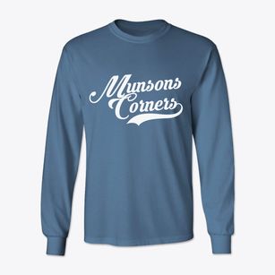Munsons Corners New York Vintage Team Classic Long Sleeve T-Shirt
