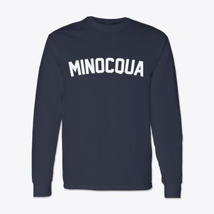 Minocqua Wisconsin Classic Curve Classic Long Sleeve T-Shirt