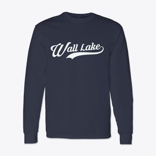 Wall Lake Iowa Vintage Team Classic Long Sleeve T-Shirt