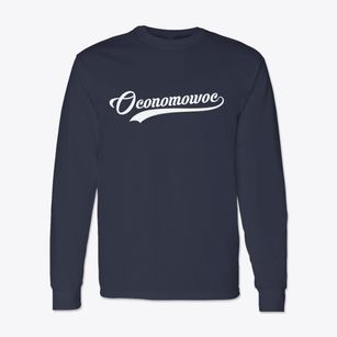 Oconomowoc Wisconsin Vintage Team Classic Long Sleeve T-Shirt