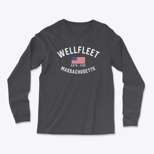 Wellfleet Massachusetts Patriot Light Soft Long Sleeve T-Shirt