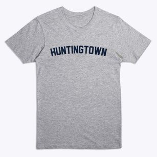 Huntingtown Maryland Classic Curve Premium T-Shirt