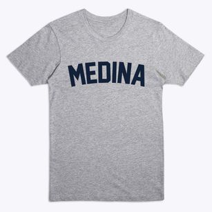 Medina Wisconsin Classic Curve Premium T-Shirt