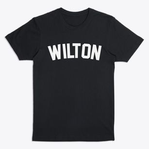 Wilton New Hampshire Classic Curve Premium T-Shirt
