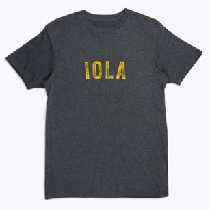Iola Illinois Timeless Retro Premium T-Shirt