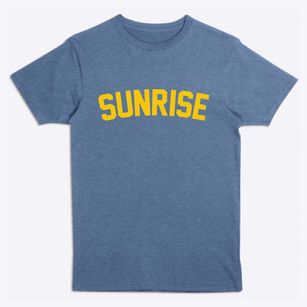 Sunrise Alaska Classic Curve Premium T-Shirt