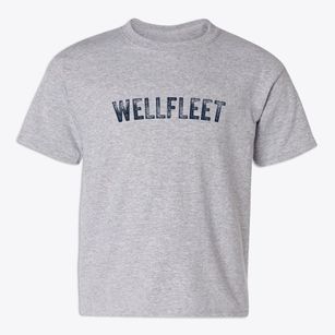 Wellfleet Massachusetts Timeless Retro Youth T-shirt