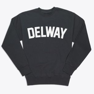 Delway North Carolina Classic Curve Premium Crewneck Sweatshirt