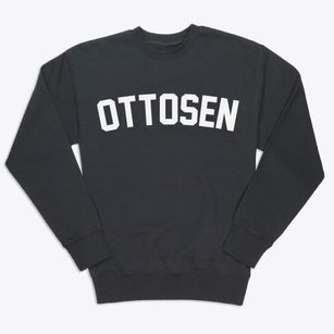 Ottosen Iowa Classic Curve Premium Crewneck Sweatshirt