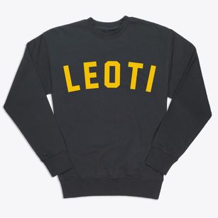Leoti Kansas Classic Curve Premium Crewneck Sweatshirt