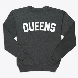 Queens New York Classic Curve Premium Crewneck Sweatshirt