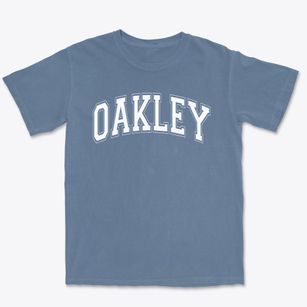 Oakley School Varsity Arch Premium Heavyweight T-shirt
